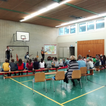 Europäische Musiktraditionen erklingen in Grundschulen der Region